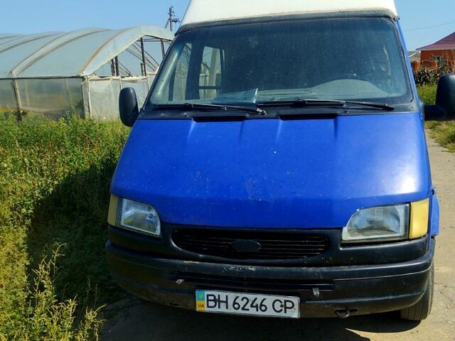 Синий Форд Транзит, объемом двигателя 2.5 л и пробегом 250 тыс. км за 2750 $, фото 3 на Automoto.ua