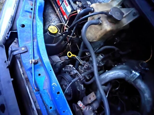 Синий Форд Транзит, объемом двигателя 2.5 л и пробегом 350 тыс. км за 1700 $, фото 2 на Automoto.ua