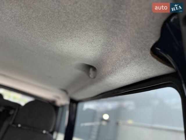 Синий Форд Транзит, объемом двигателя 2.3 л и пробегом 85 тыс. км за 8750 $, фото 27 на Automoto.ua