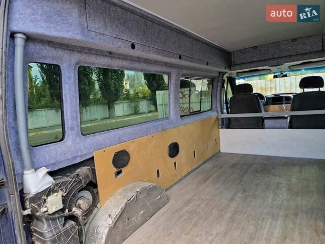 Синий Форд Транзит, объемом двигателя 2 л и пробегом 430 тыс. км за 5500 $, фото 5 на Automoto.ua