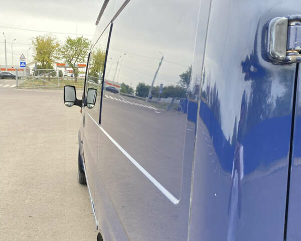 Синій Форд Транзит, об'ємом двигуна 2 л та пробігом 230 тис. км за 6399 $, фото 6 на Automoto.ua