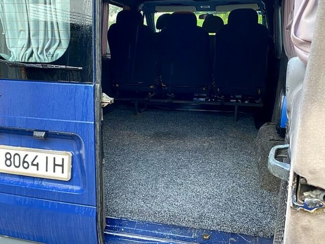Синий Форд Транзит, объемом двигателя 2.4 л и пробегом 400 тыс. км за 6500 $, фото 9 на Automoto.ua