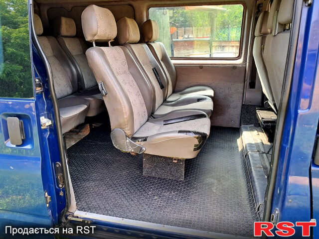 Синий Форд Транзит, объемом двигателя 2 л и пробегом 280 тыс. км за 5300 $, фото 12 на Automoto.ua