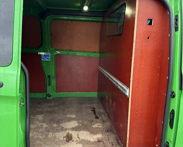 Зеленый Форд Транзит, объемом двигателя 2.2 л и пробегом 304 тыс. км за 13000 $, фото 6 на Automoto.ua