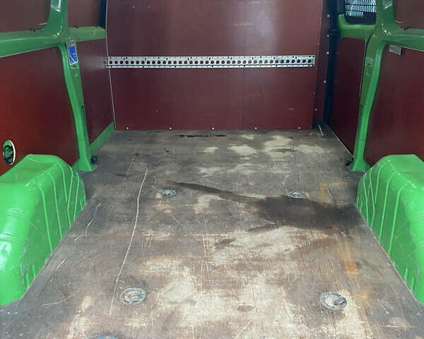 Зеленый Форд Транзит, объемом двигателя 2.2 л и пробегом 304 тыс. км за 13000 $, фото 7 на Automoto.ua