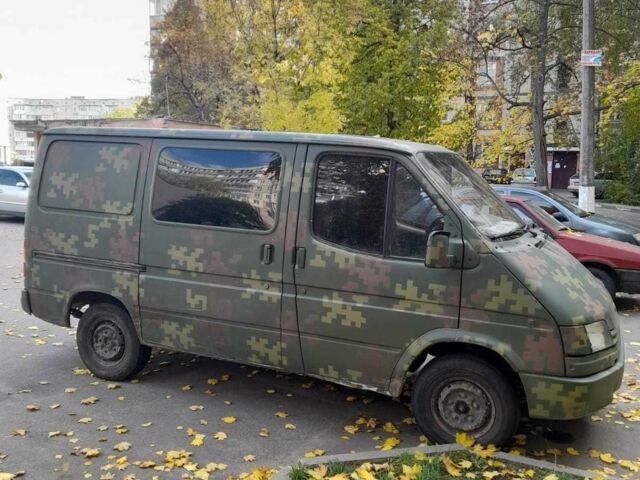 Зелений Форд Транзит, об'ємом двигуна 2.5 л та пробігом 80 тис. км за 2517 $, фото 1 на Automoto.ua