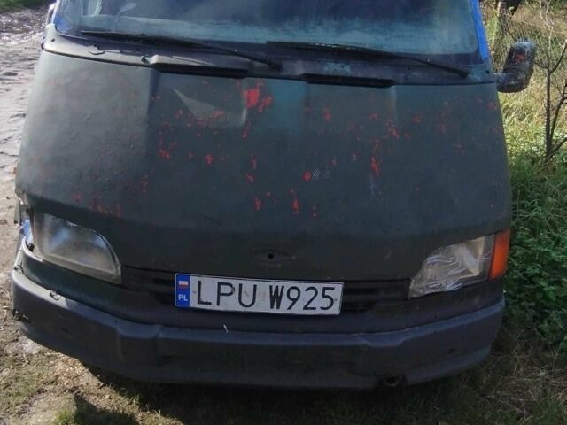 Зелений Форд Транзит, об'ємом двигуна 0 л та пробігом 480 тис. км за 1190 $, фото 6 на Automoto.ua