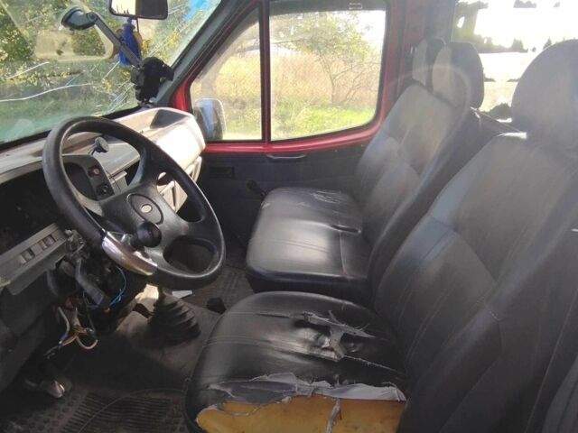 Зелений Форд Транзит, об'ємом двигуна 0 л та пробігом 480 тис. км за 1190 $, фото 4 на Automoto.ua