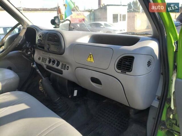 Форд Транзит 1999 у Запоріжжя на Automoto.ua Зелений Форд Транзит, об'ємом двигуна 0 л та пробігом 510 тис. км за 3600 $, фото 29 на Automoto.ua