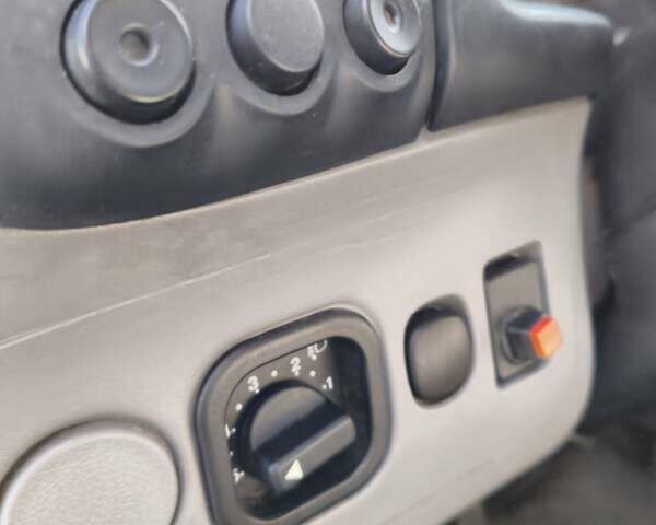 Форд Транзит 1999 у Запоріжжя на Automoto.ua Зелений Форд Транзит, об'ємом двигуна 0 л та пробігом 510 тис. км за 3600 $, фото 43 на Automoto.ua