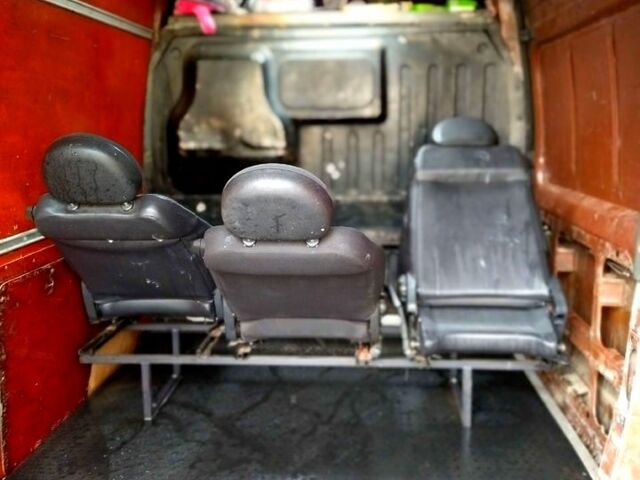 Зелений Форд Транзит, об'ємом двигуна 2 л та пробігом 310 тис. км за 4700 $, фото 8 на Automoto.ua