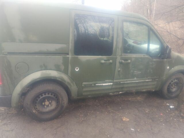 Зеленый Форд Транзит, объемом двигателя 0 л и пробегом 340 тыс. км за 2000 $, фото 4 на Automoto.ua