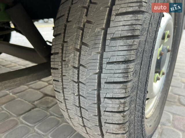Зелений Форд Транзит, об'ємом двигуна 0 л та пробігом 102 тис. км за 13700 $, фото 9 на Automoto.ua