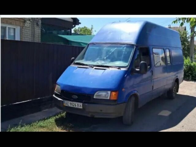 Зеленый Форд Транзит, объемом двигателя 2 л и пробегом 350 тыс. км за 2500 $, фото 1 на Automoto.ua