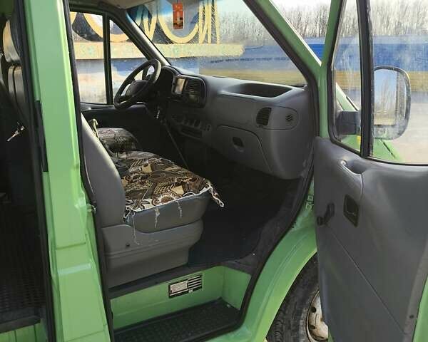 Зелений Форд Транзит, об'ємом двигуна 2.5 л та пробігом 401 тис. км за 3800 $, фото 6 на Automoto.ua