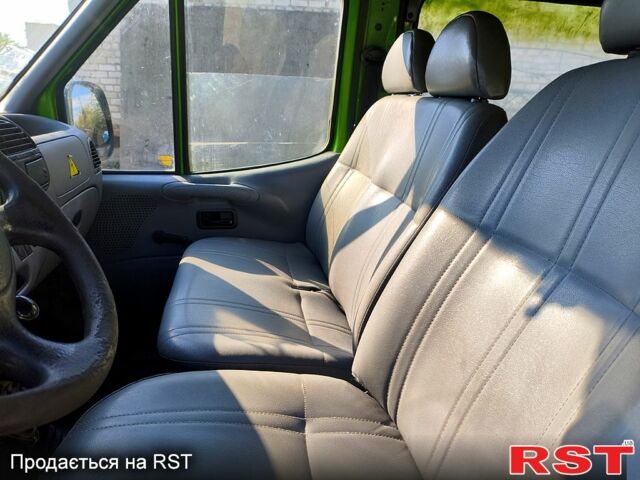 Зеленый Форд Транзит, объемом двигателя 2.5 л и пробегом 450 тыс. км за 3600 $, фото 10 на Automoto.ua