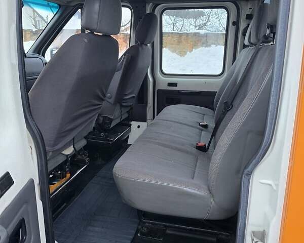 Помаранчевий Форд Транзит, об'ємом двигуна 2.4 л та пробігом 432 тис. км за 10400 $, фото 2 на Automoto.ua