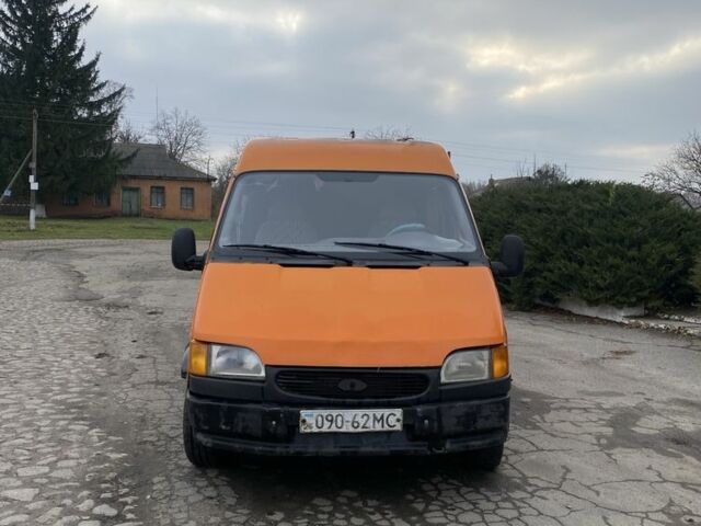Помаранчевий Форд Транзит, об'ємом двигуна 2.5 л та пробігом 350 тис. км за 1920 $, фото 6 на Automoto.ua