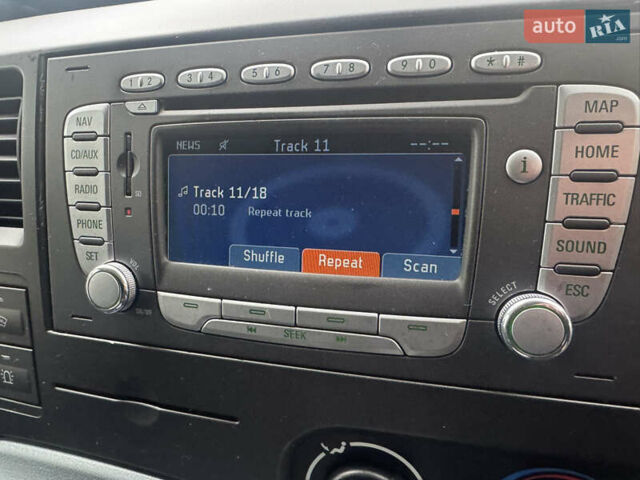 Помаранчевий Форд Транзит, об'ємом двигуна 2.2 л та пробігом 411 тис. км за 9400 $, фото 11 на Automoto.ua