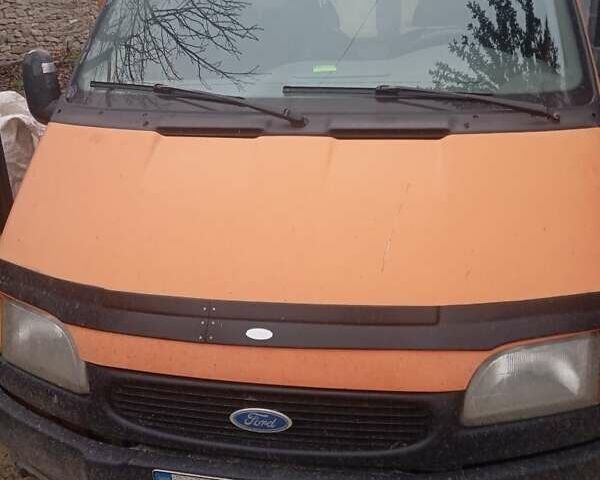 Оранжевый Форд Транзит, объемом двигателя 2.5 л и пробегом 300 тыс. км за 1700 $, фото 1 на Automoto.ua