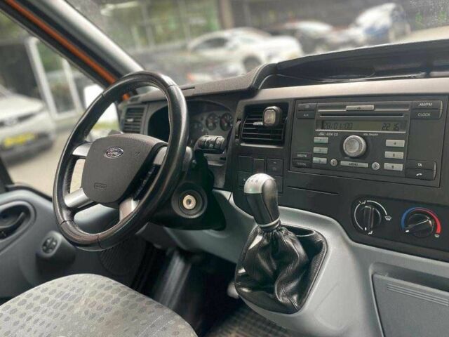 Оранжевый Форд Транзит, объемом двигателя 2.2 л и пробегом 270 тыс. км за 13200 $, фото 10 на Automoto.ua