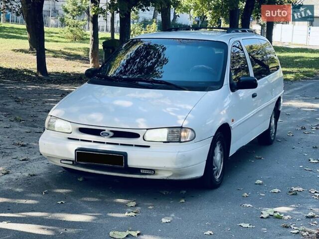 Форд Виндстар 1996 в Киеве на Automoto.ua Белый Форд Виндстар, объемом двигателя 3 л и пробегом 260 тыс. км за 2999 $, фото 10 на Automoto.ua
