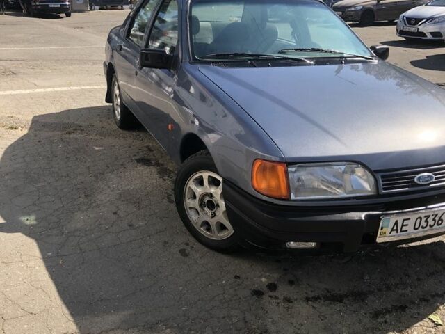 Серый Форд Виндстар, объемом двигателя 2 л и пробегом 2 тыс. км за 1500 $, фото 4 на Automoto.ua