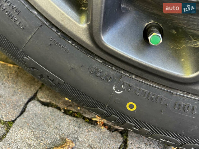 Белый Форд Bronco Sport, объемом двигателя 2 л и пробегом 158 тыс. км за 28800 $, фото 15 на Automoto.ua