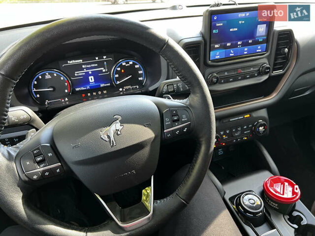 Белый Форд Bronco Sport, объемом двигателя 2 л и пробегом 158 тыс. км за 28800 $, фото 17 на Automoto.ua