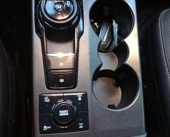 Черный Форд Bronco Sport, объемом двигателя 2 л и пробегом 40 тыс. км за 25999 $, фото 3 на Automoto.ua