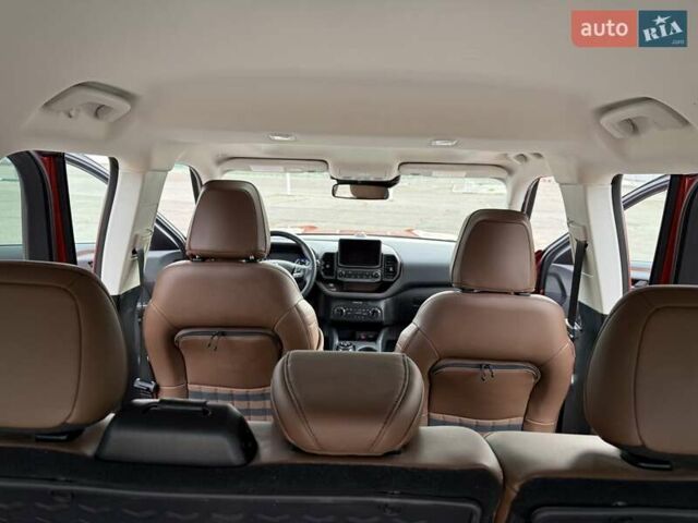 Красный Форд Bronco Sport, объемом двигателя 2 л и пробегом 51 тыс. км за 26000 $, фото 48 на Automoto.ua