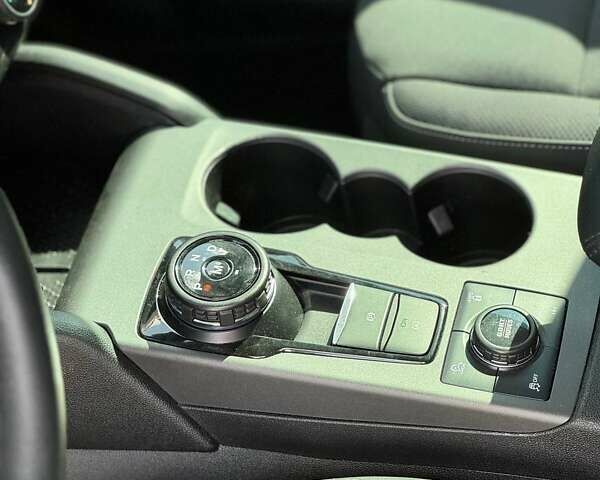 Желтый Форд Bronco Sport, объемом двигателя 2 л и пробегом 53 тыс. км за 32300 $, фото 5 на Automoto.ua