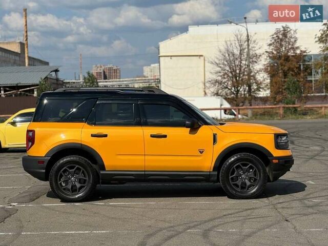 Желтый Форд Bronco Sport, объемом двигателя 2 л и пробегом 53 тыс. км за 32300 $, фото 2 на Automoto.ua