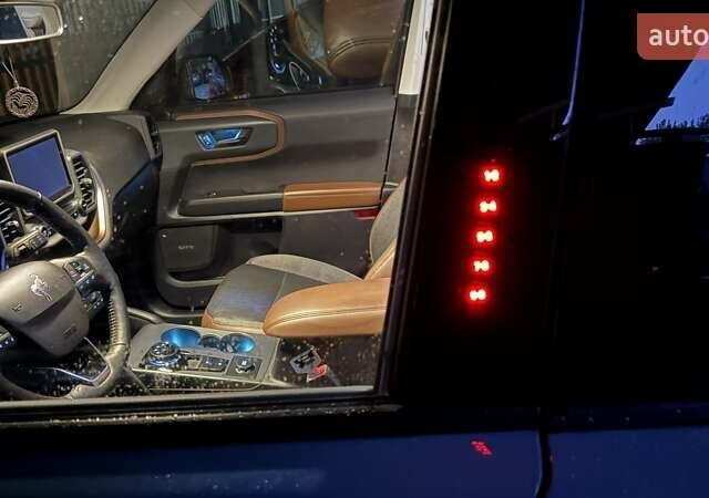 Синий Форд Bronco Sport, объемом двигателя 2 л и пробегом 98 тыс. км за 23000 $, фото 57 на Automoto.ua