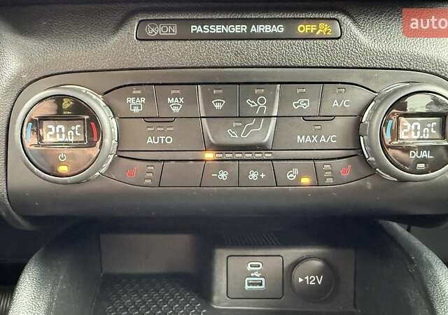 Синий Форд Bronco Sport, объемом двигателя 2 л и пробегом 98 тыс. км за 23000 $, фото 22 на Automoto.ua