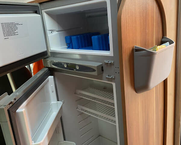 Серый Форд CHAUSSON FLASH-03M12, объемом двигателя 2.2 л и пробегом 52 тыс. км за 52000 $, фото 70 на Automoto.ua