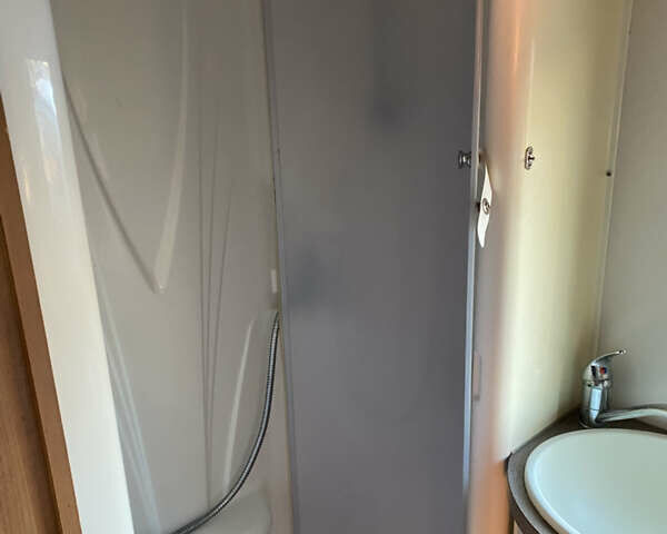 Серый Форд CHAUSSON FLASH-03M12, объемом двигателя 2.2 л и пробегом 52 тыс. км за 52000 $, фото 10 на Automoto.ua