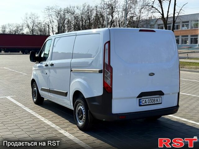 Белый Форд Custom, объемом двигателя 2.2 л и пробегом 286 тыс. км за 9900 $, фото 5 на Automoto.ua