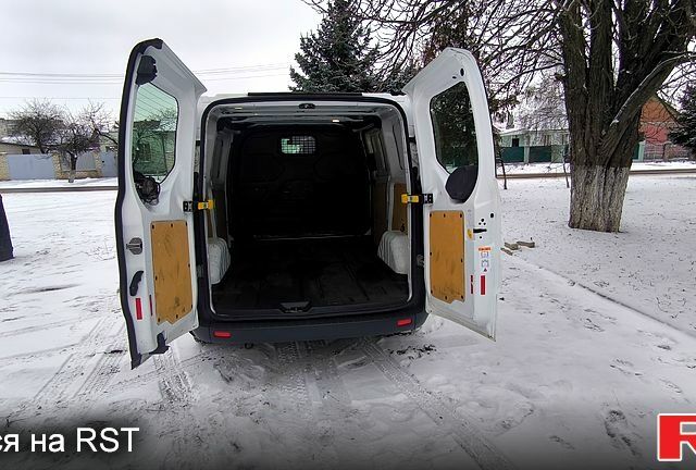 Білий Форд Custom, об'ємом двигуна 20 л та пробігом 173 тис. км за 13500 $, фото 5 на Automoto.ua