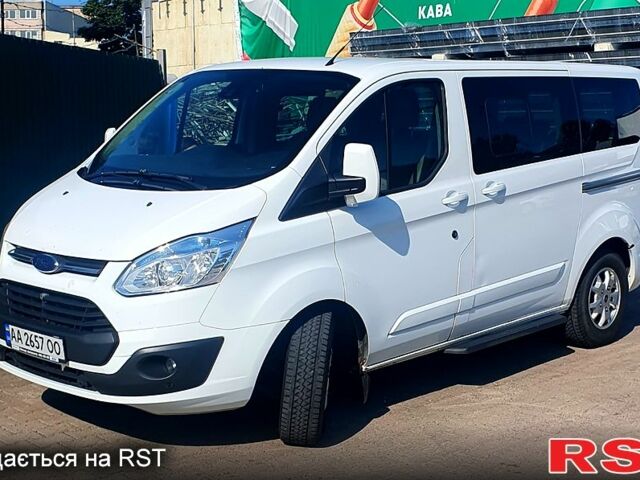 Белый Форд Custom, объемом двигателя 2.2 л и пробегом 200 тыс. км за 13400 $, фото 2 на Automoto.ua