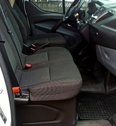 Білий Форд Custom, об'ємом двигуна 2.2 л та пробігом 236 тис. км за 13200 $, фото 3 на Automoto.ua