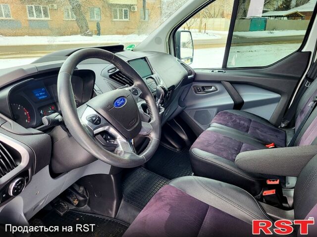 Белый Форд Custom, объемом двигателя 2.2 л и пробегом 269 тыс. км за 14500 $, фото 3 на Automoto.ua