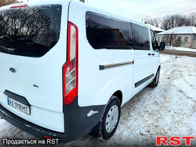 Белый Форд Custom, объемом двигателя 2.2 л и пробегом 269 тыс. км за 14500 $, фото 7 на Automoto.ua