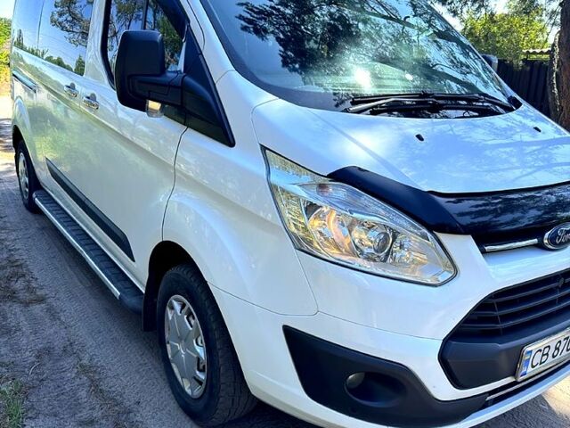 Белый Форд Custom, объемом двигателя 2 л и пробегом 200 тыс. км за 16500 $, фото 6 на Automoto.ua