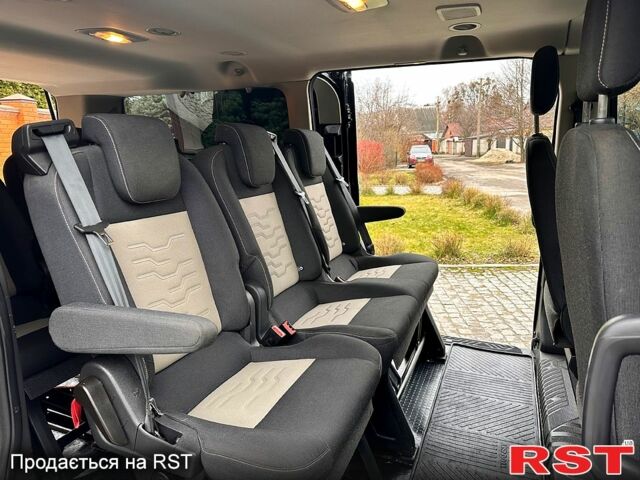 Черный Форд Custom, объемом двигателя 2 л и пробегом 0 тыс. км за 17999 $, фото 7 на Automoto.ua