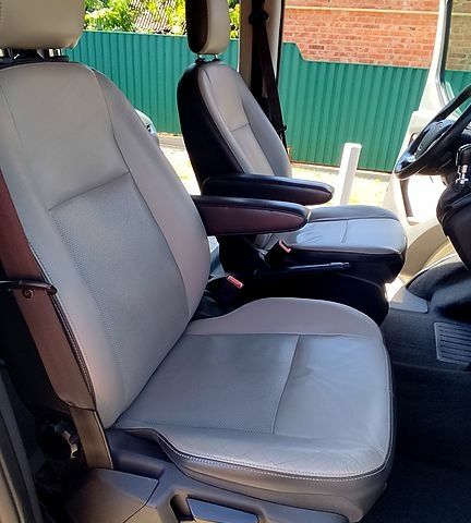 Коричневый Форд Custom, объемом двигателя 2.2 л и пробегом 268 тыс. км за 15900 $, фото 7 на Automoto.ua