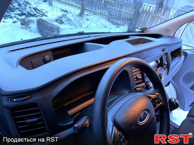 Форд Custom, объемом двигателя 2 л и пробегом 35 тыс. км за 19999 $, фото 11 на Automoto.ua