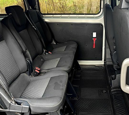 Форд Custom, объемом двигателя 2 л и пробегом 191 тыс. км за 20500 $, фото 7 на Automoto.ua