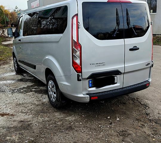 Форд Custom, объемом двигателя 2 л и пробегом 191 тыс. км за 20500 $, фото 2 на Automoto.ua