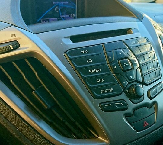 Сірий Форд Custom, об'ємом двигуна 2.2 л та пробігом 255 тис. км за 12500 $, фото 8 на Automoto.ua